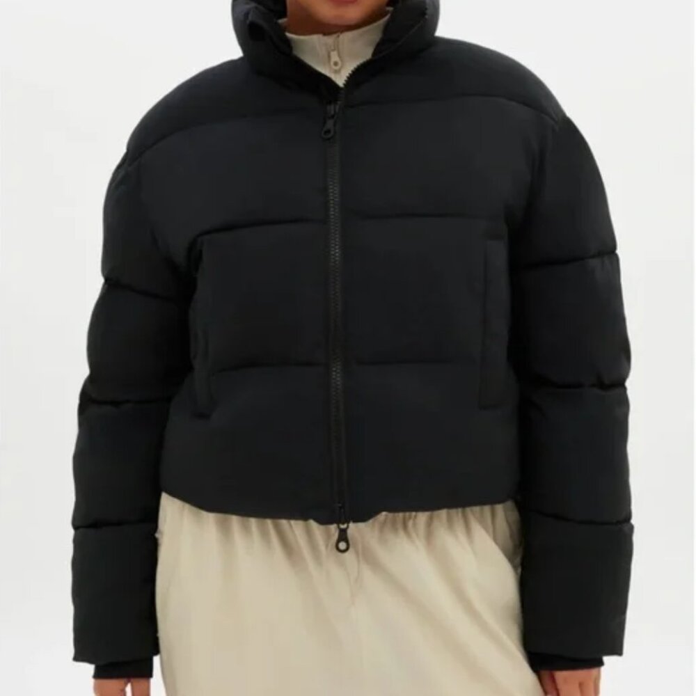Girlfriend Collective Cropped Recycled Puffer